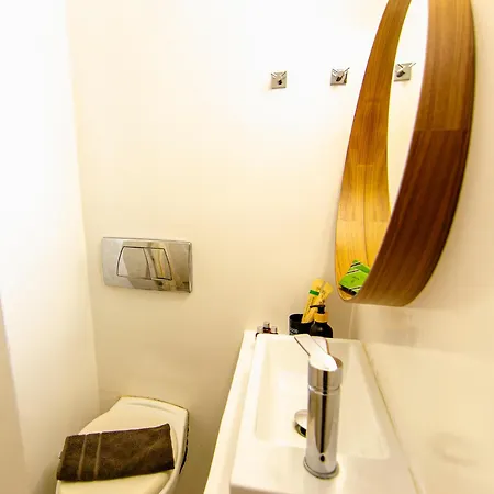 Windmills By Opus Apartment *